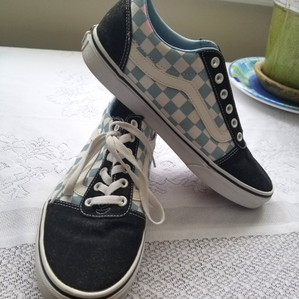 Vans Sneakers
